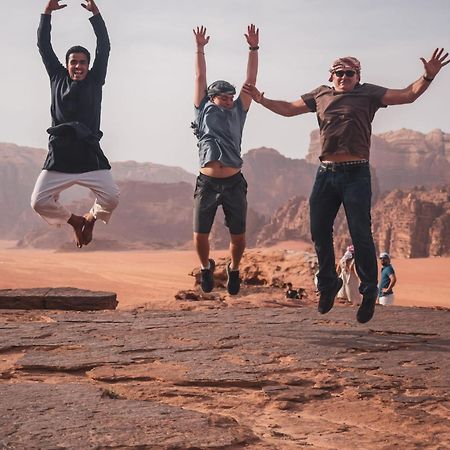 Wadi Rum Galaxy Camp Exterior foto